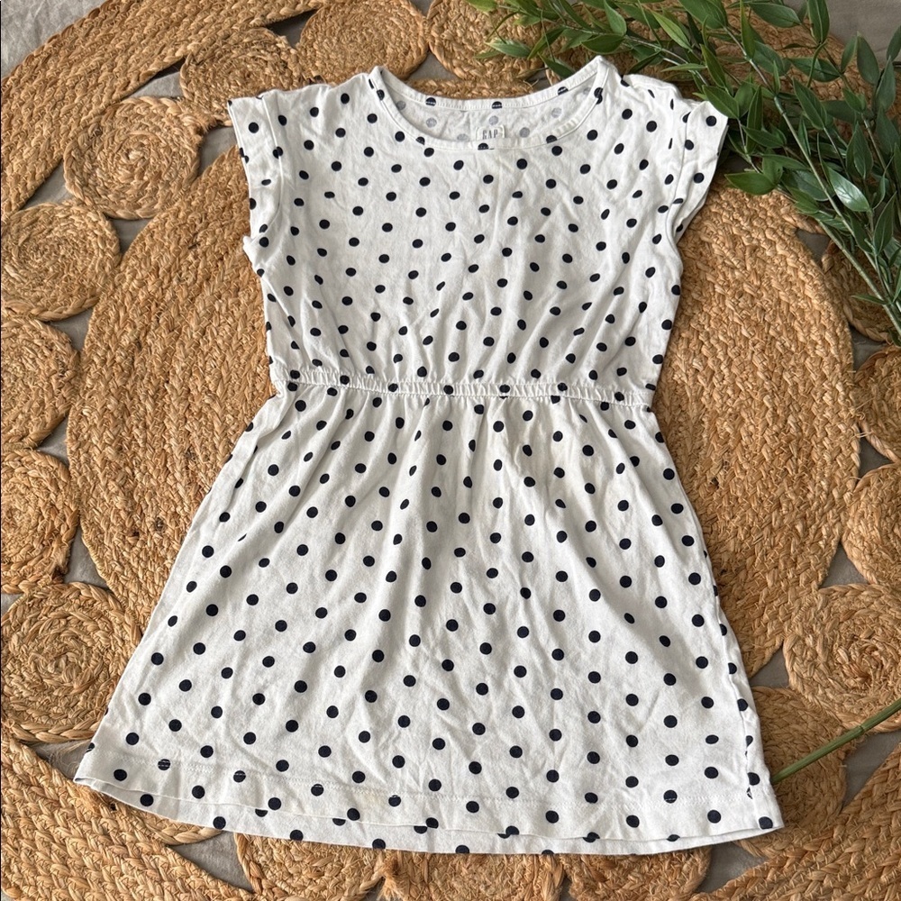 Baby gap Polka dot cotton Dress. Size 6-7